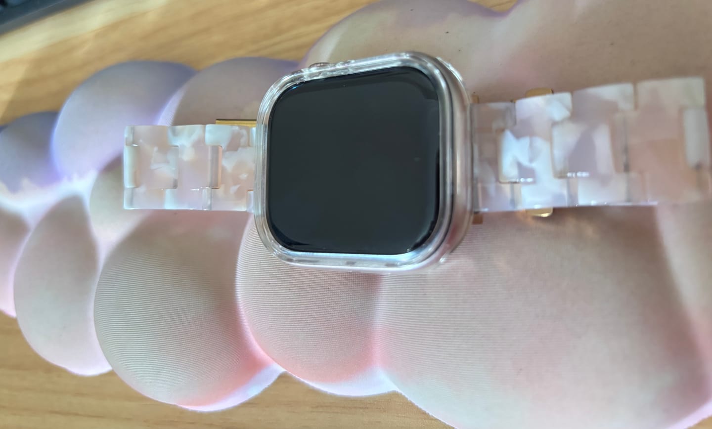 Customer photo review of Perla Ceramic Strap
