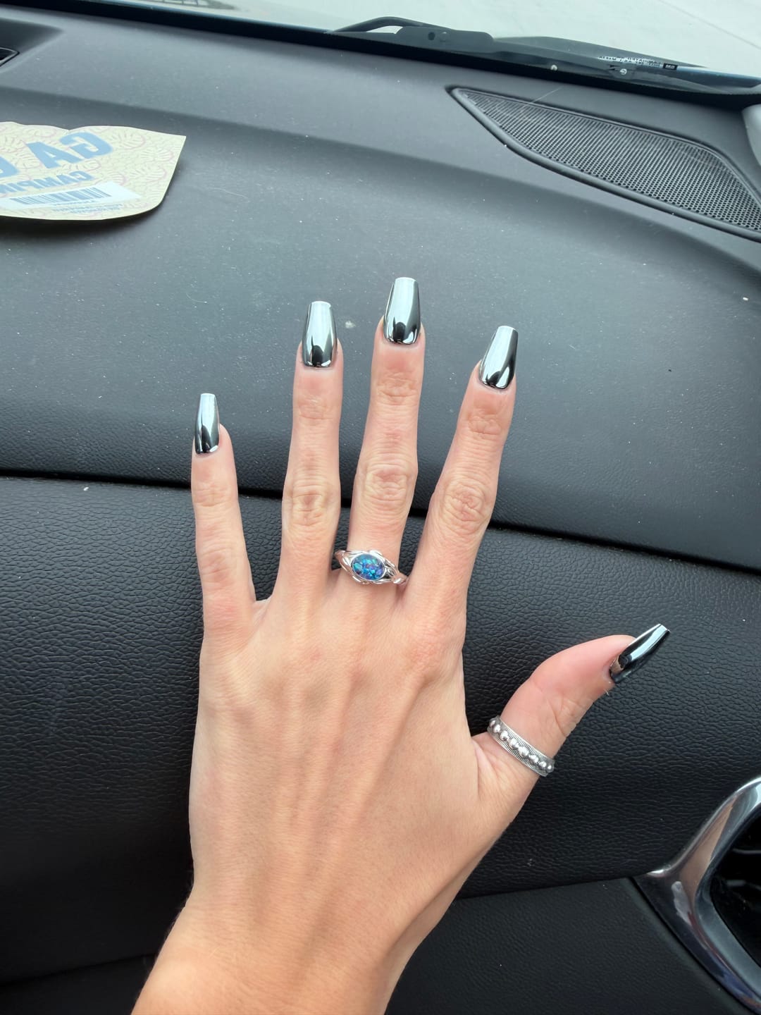 Customer photo review of Leaf Cremation Ring with Cremation Ashes