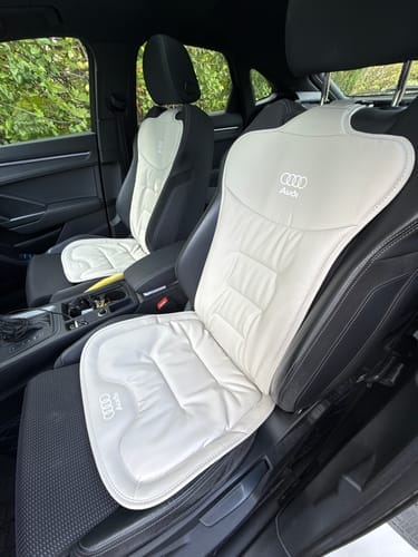 Customer photo review of Devano - Individuelles Autositzkissen