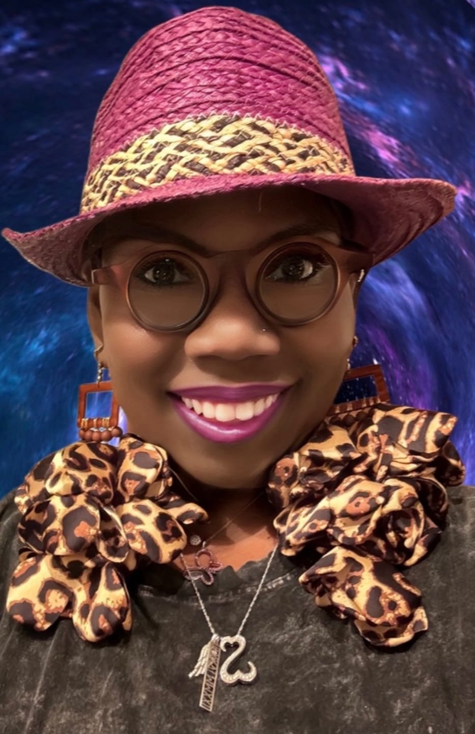 Customer photo review of Nonso Flower Earrings