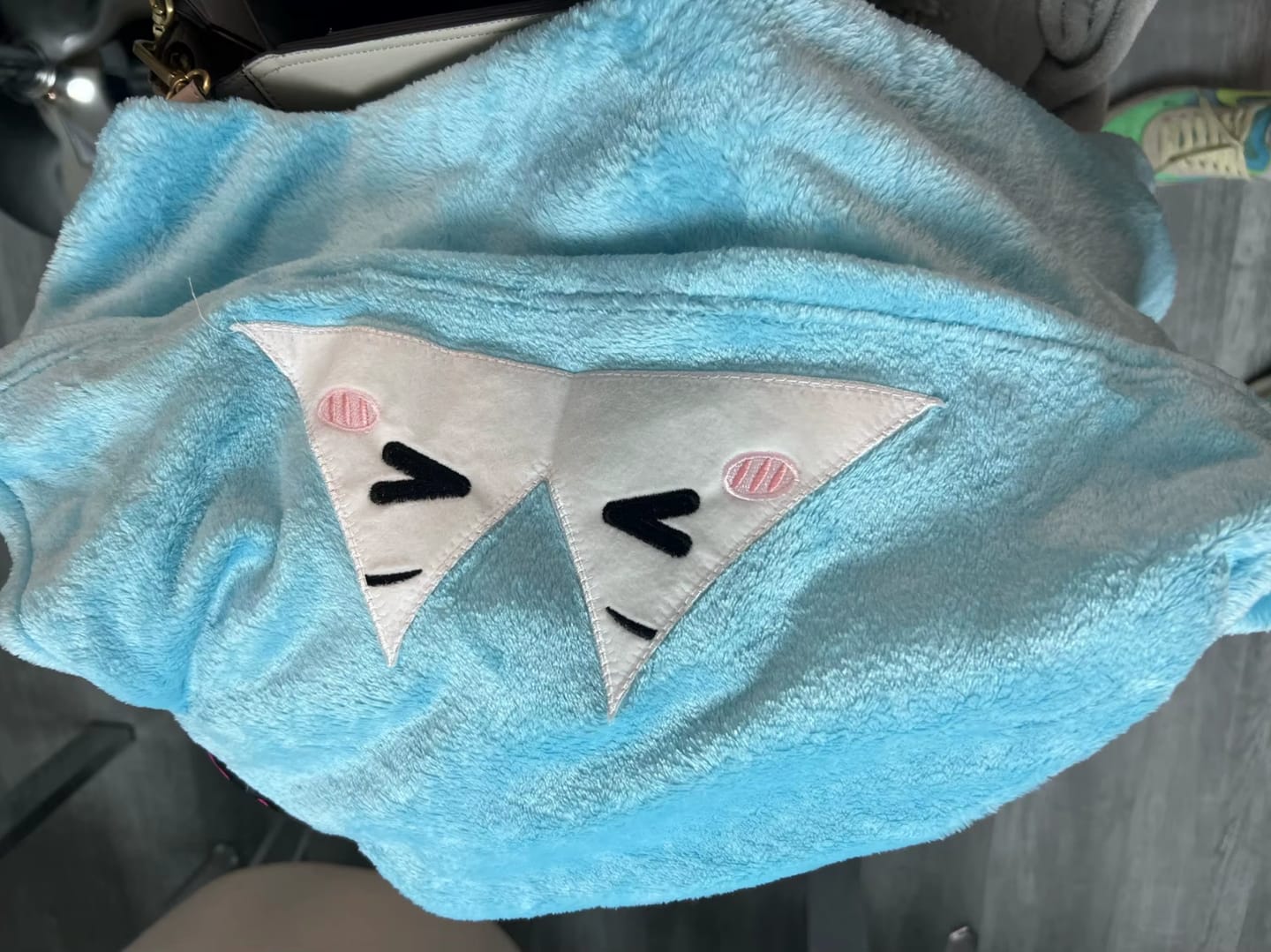 Customer photo review of Miku Cozy Winter Cloak