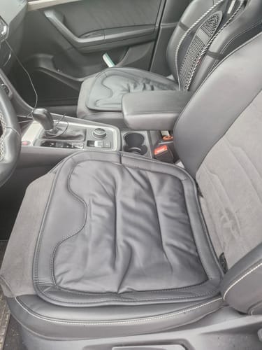 Customer photo review of Devano - Individuelles Autositzkissen