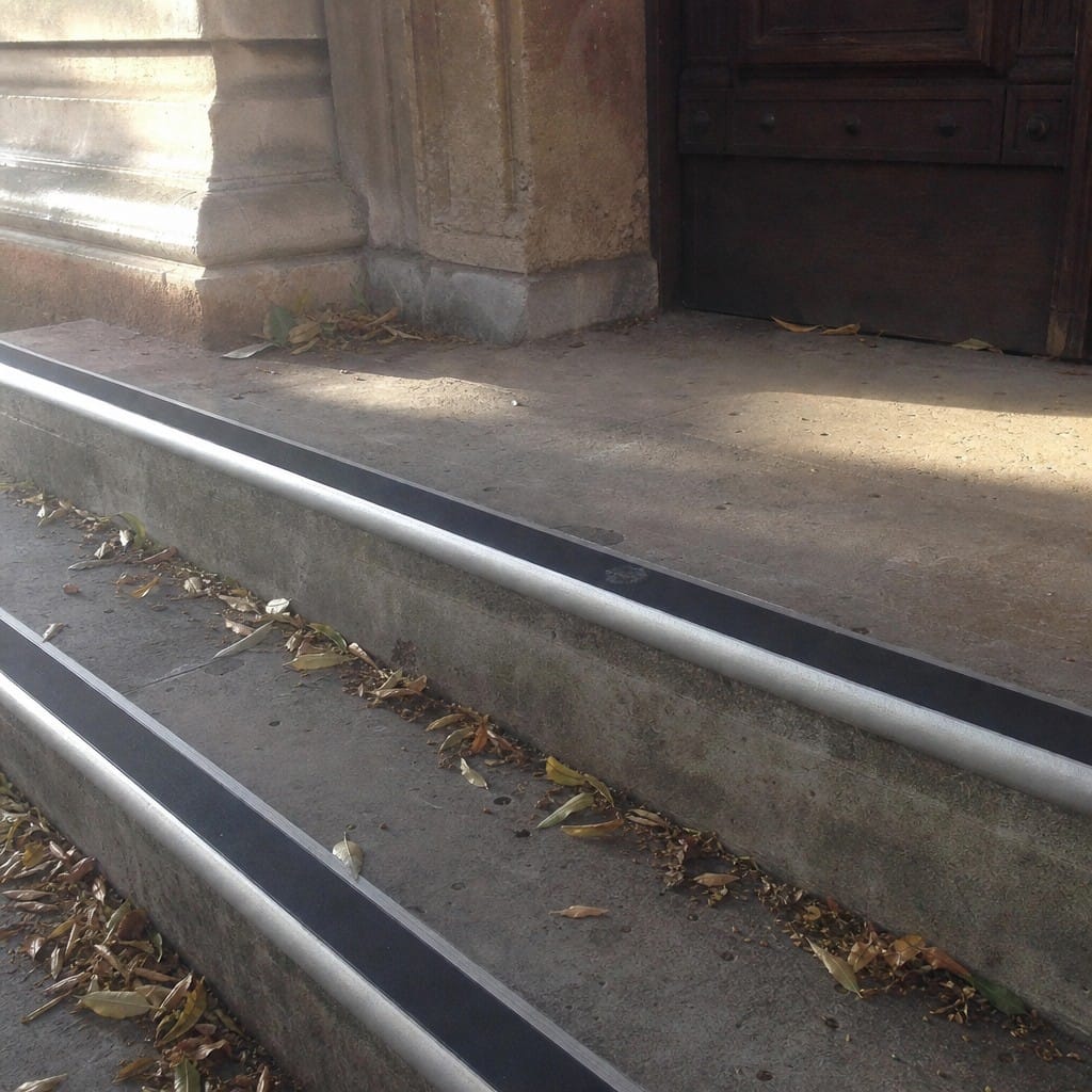 Customer photo review of Bullnose Aluminium Stair Nosing 2.75m Single Insert 39mm
