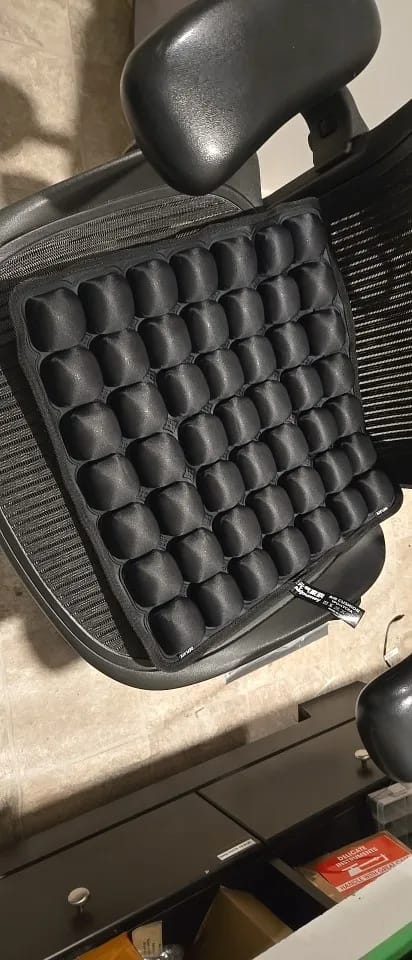 Customer photo review of THE LUREXO CUSHION