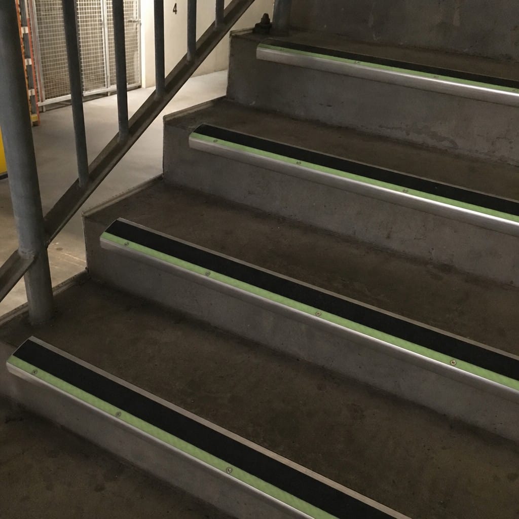 Customer photo review of Aluminium Stair Nosing 57x32mm Anti Slip Glow Edge, 11 Insert Colours