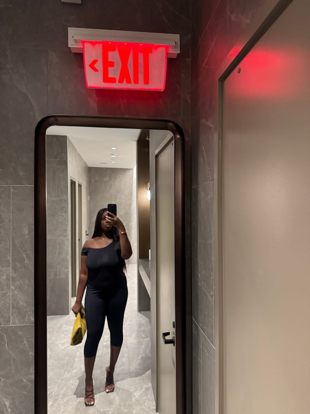 Customer photo review of SIGNATURE CAPRI