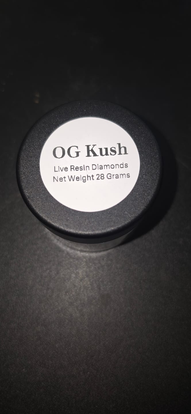 Customer photo review of OG Kush | Live Resin Diamonds