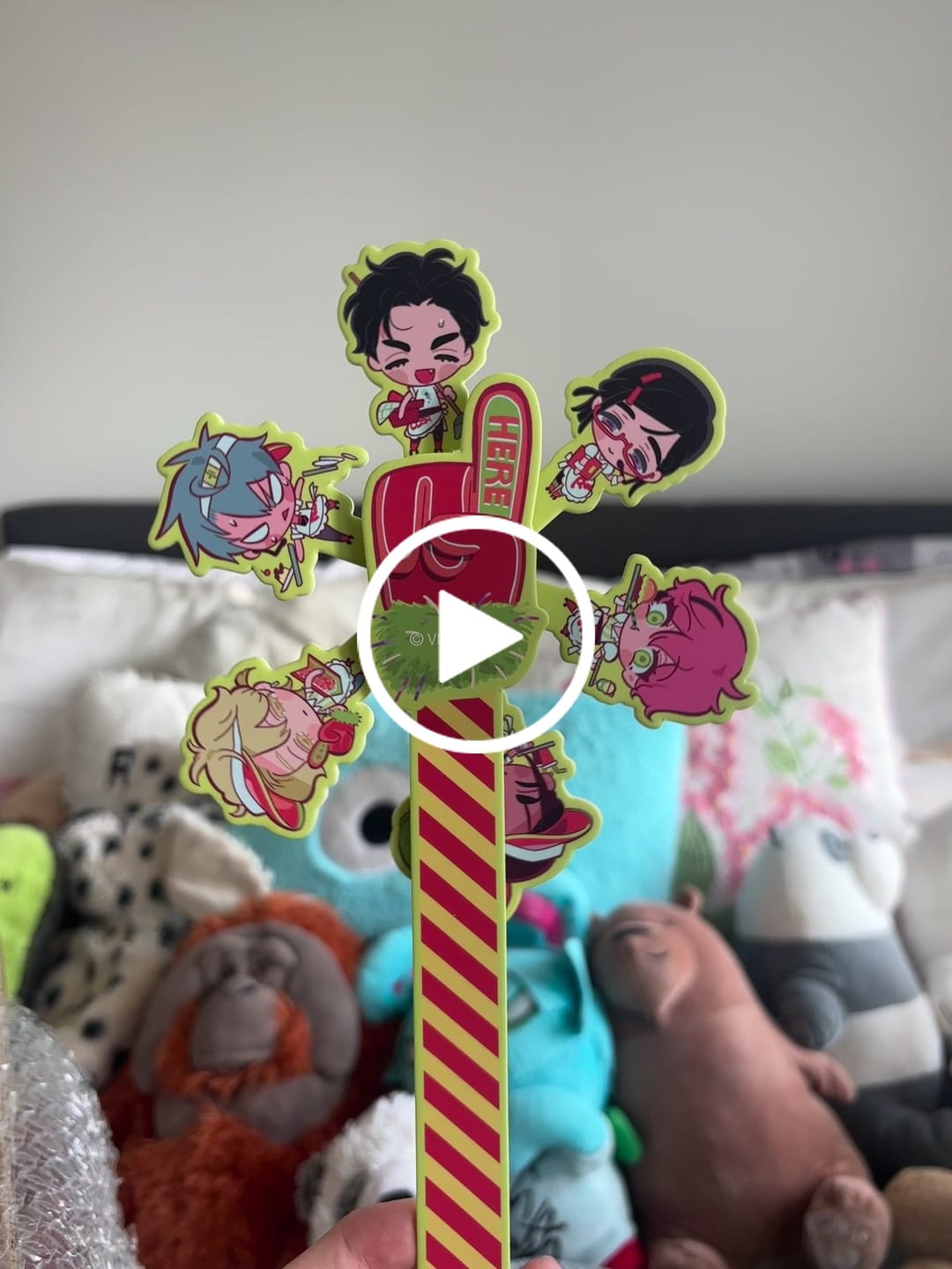 Customer video review of 【Not for sale】Alien Stage - 4th Anniversary - Film Reel or Windmill Stick (1 random item)
