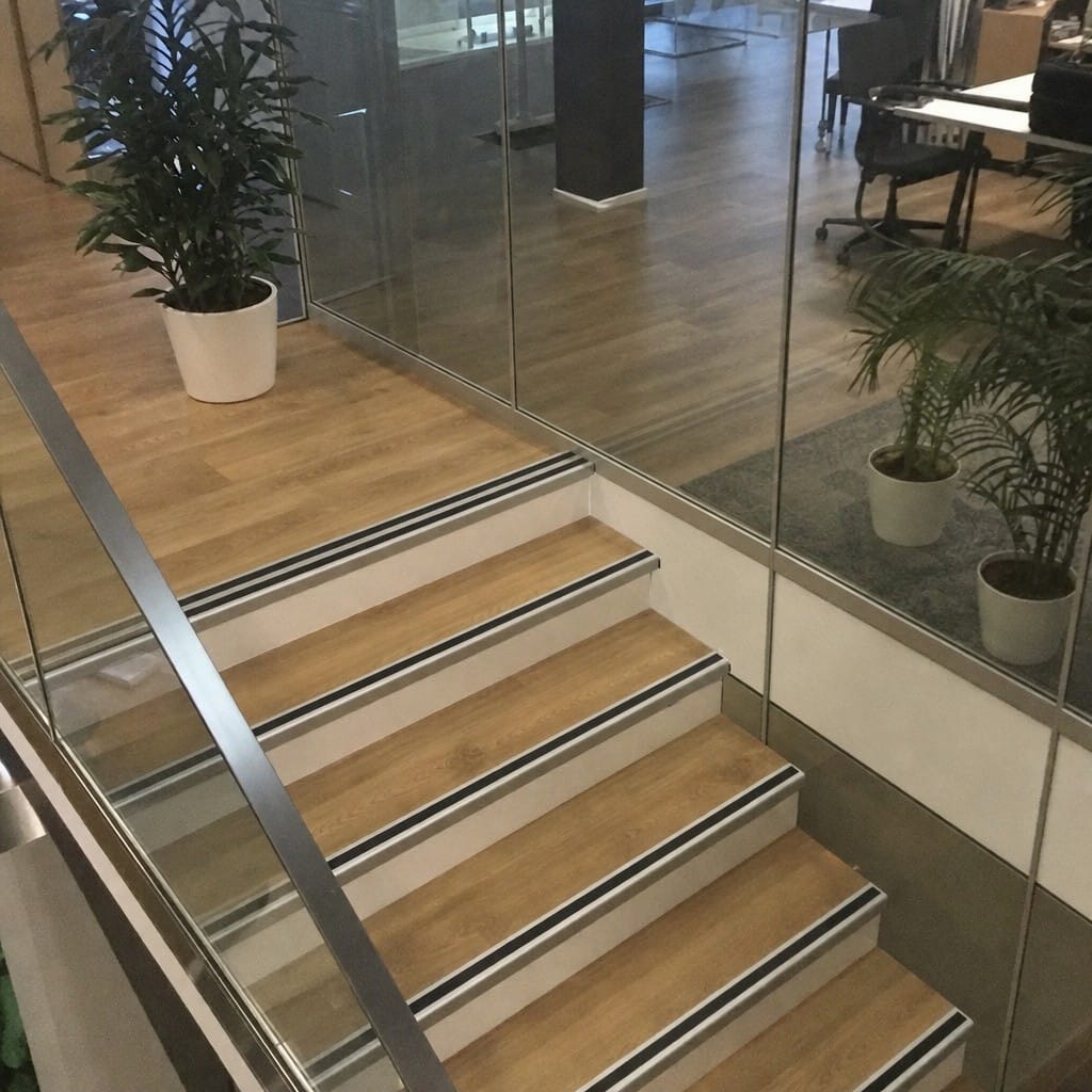 Customer photo review of Smart Driver Adapter CCI Illuminated Stair Nosings Accessory