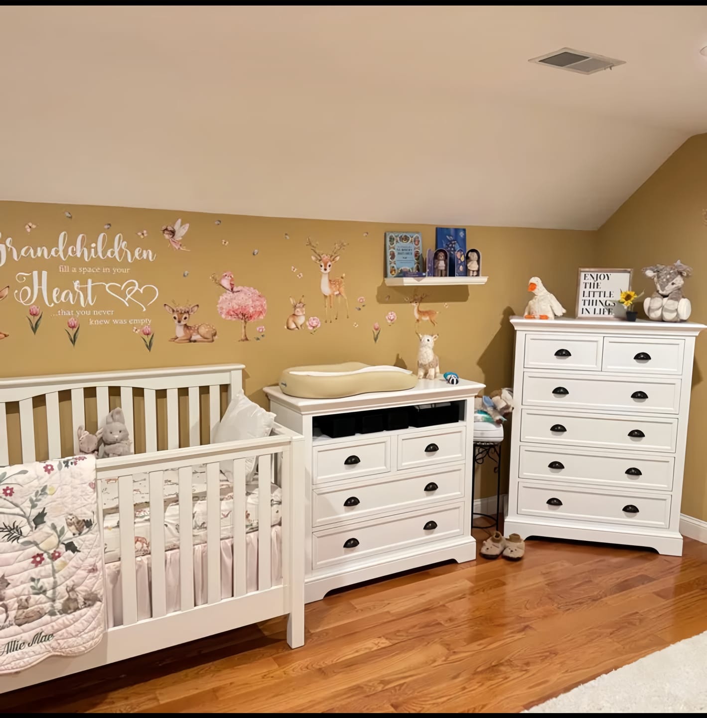 Customer photo review of Woodland Animal Wall Decals 5.66