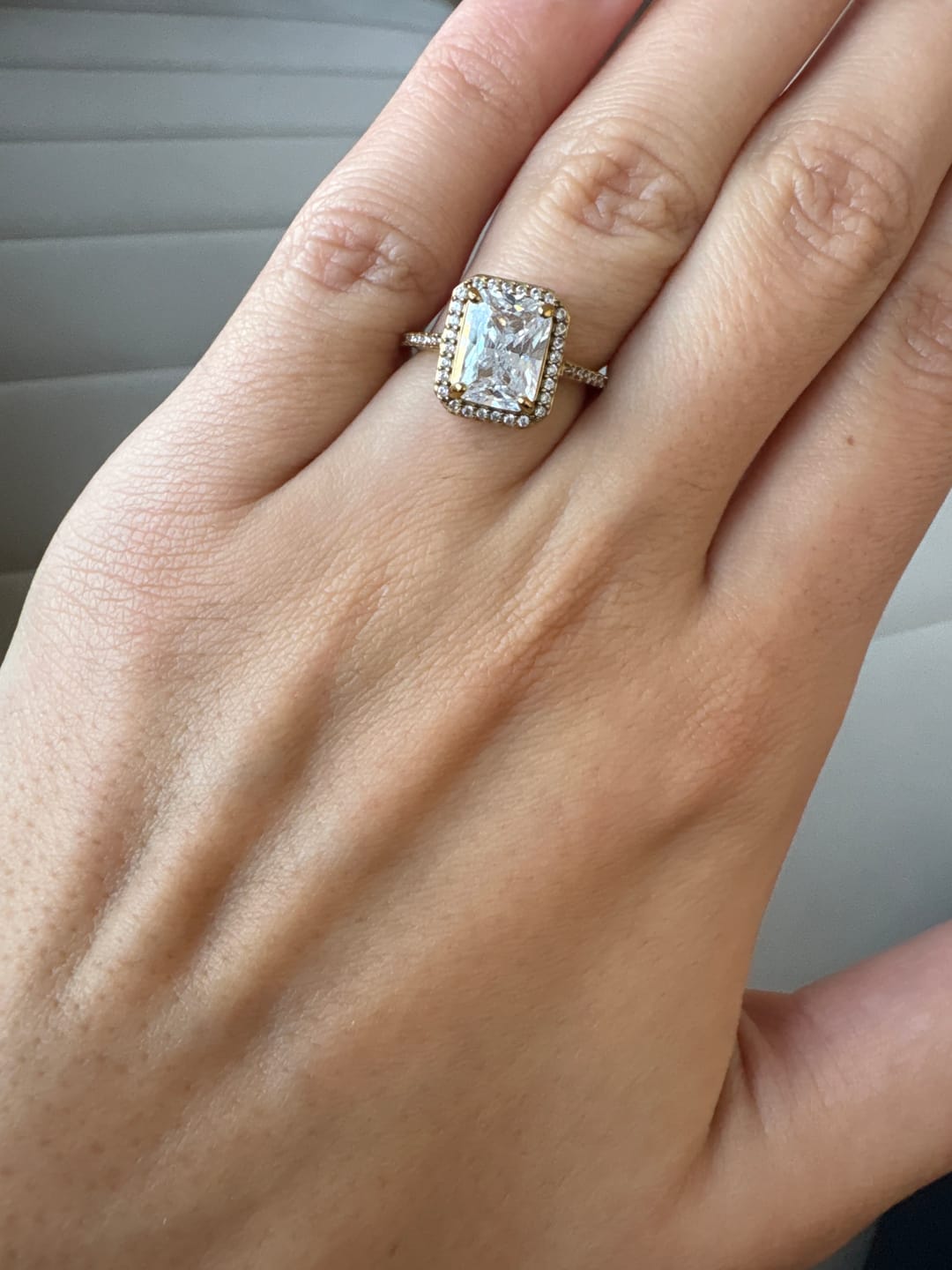 Customer photo review of Big Shine Ring | 18K vergoldet