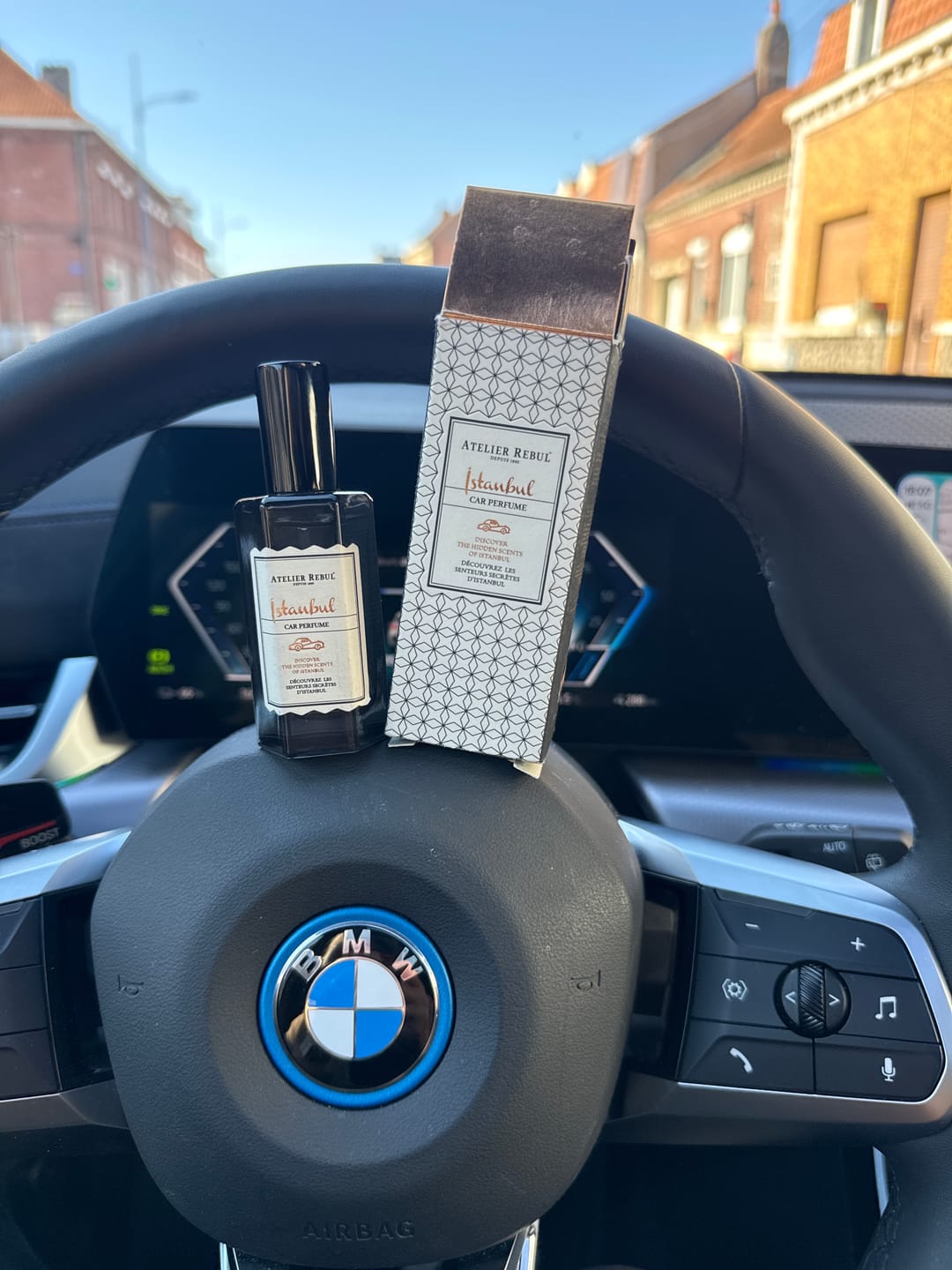 Customer photo review of Istanbul Autoparfum 25ml