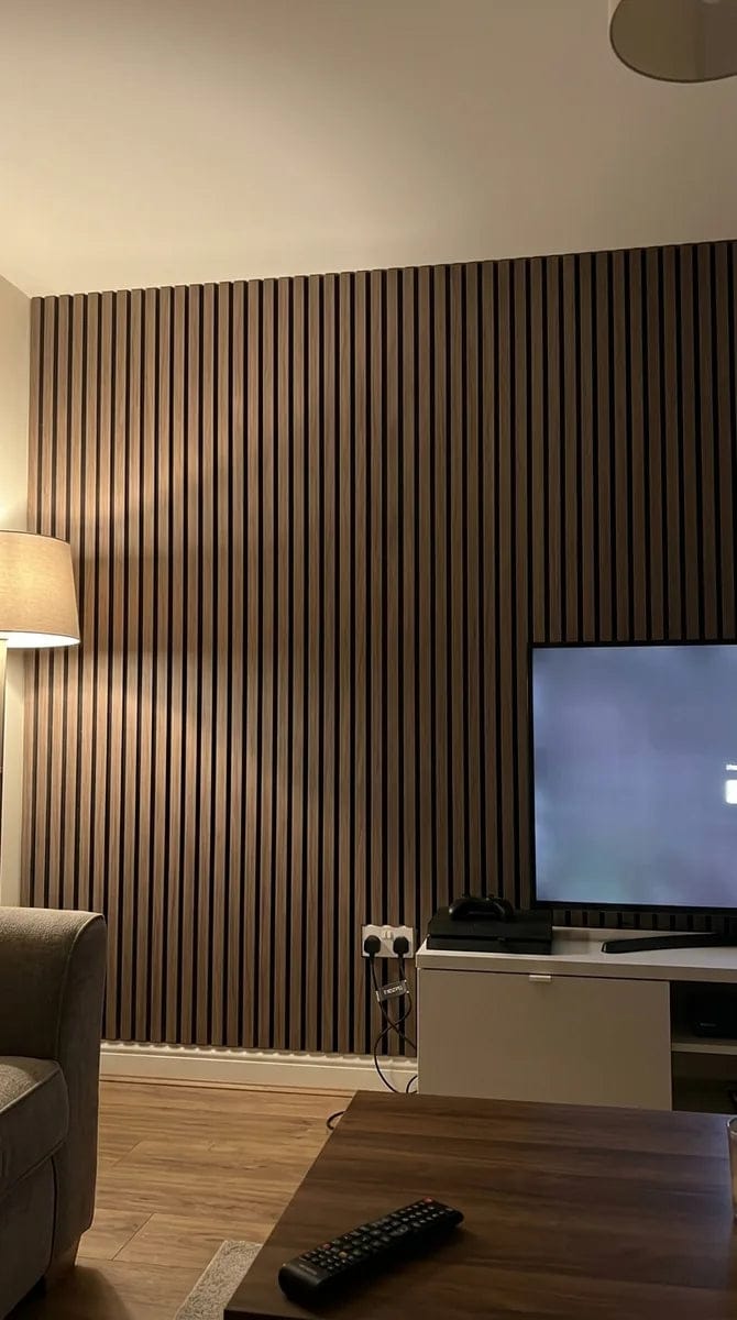 Customer photo review of Panneaux Acoustiques Noyer Foncé – 240x60 – 11 mm – Lot de 4