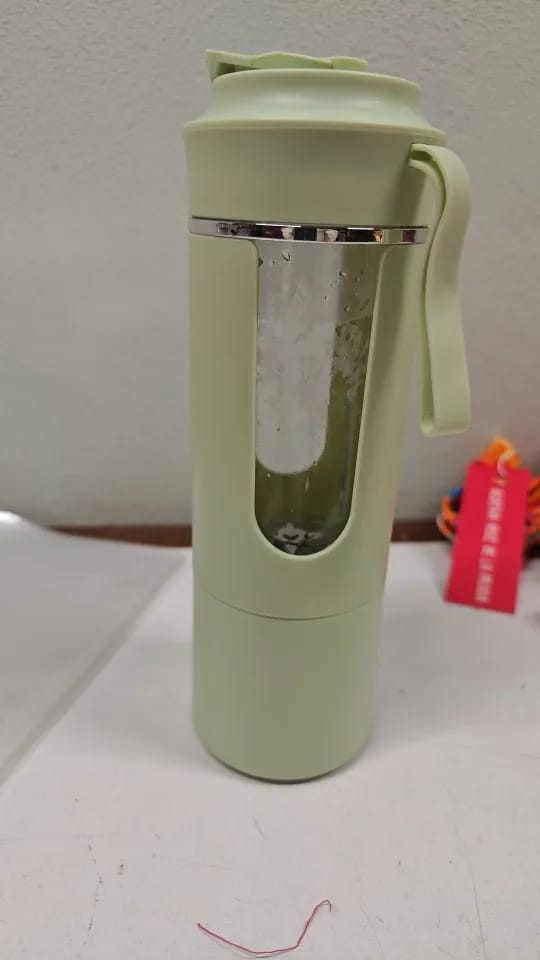 Customer photo review of BlendGo – בלנדר נייד נטען