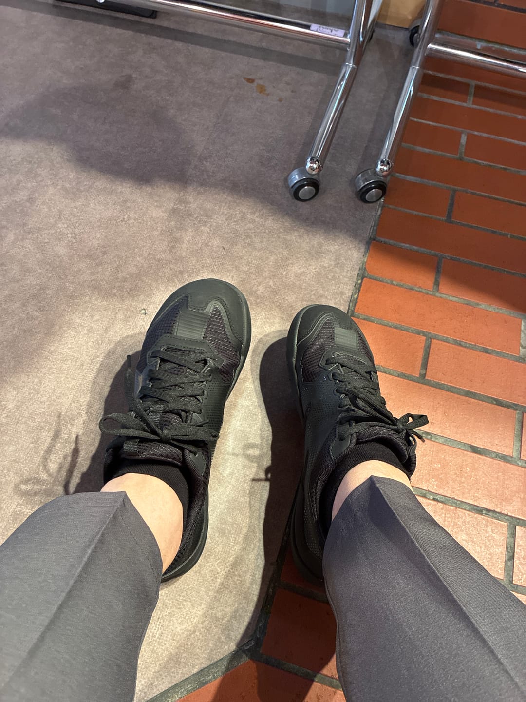 Customer photo review of アシトレウォーキングシューズ