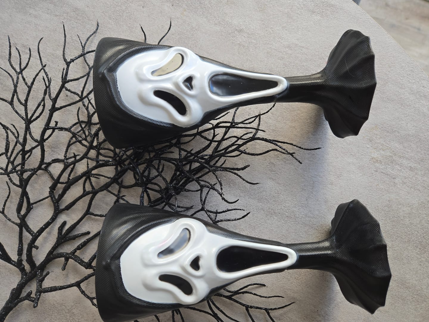 Customer photo review of Ghost Face Trinkkelch – Spooky Goblet für Horrorabende