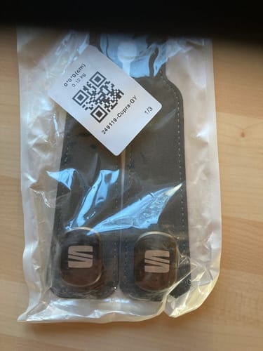 Customer photo review of Maßgeschneiderter Doppelhaken für Autositze