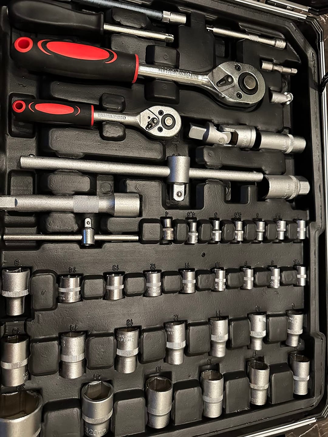 Customer photo review of PROMASTERTOOL™ 899-Piece Professional Tool Kit