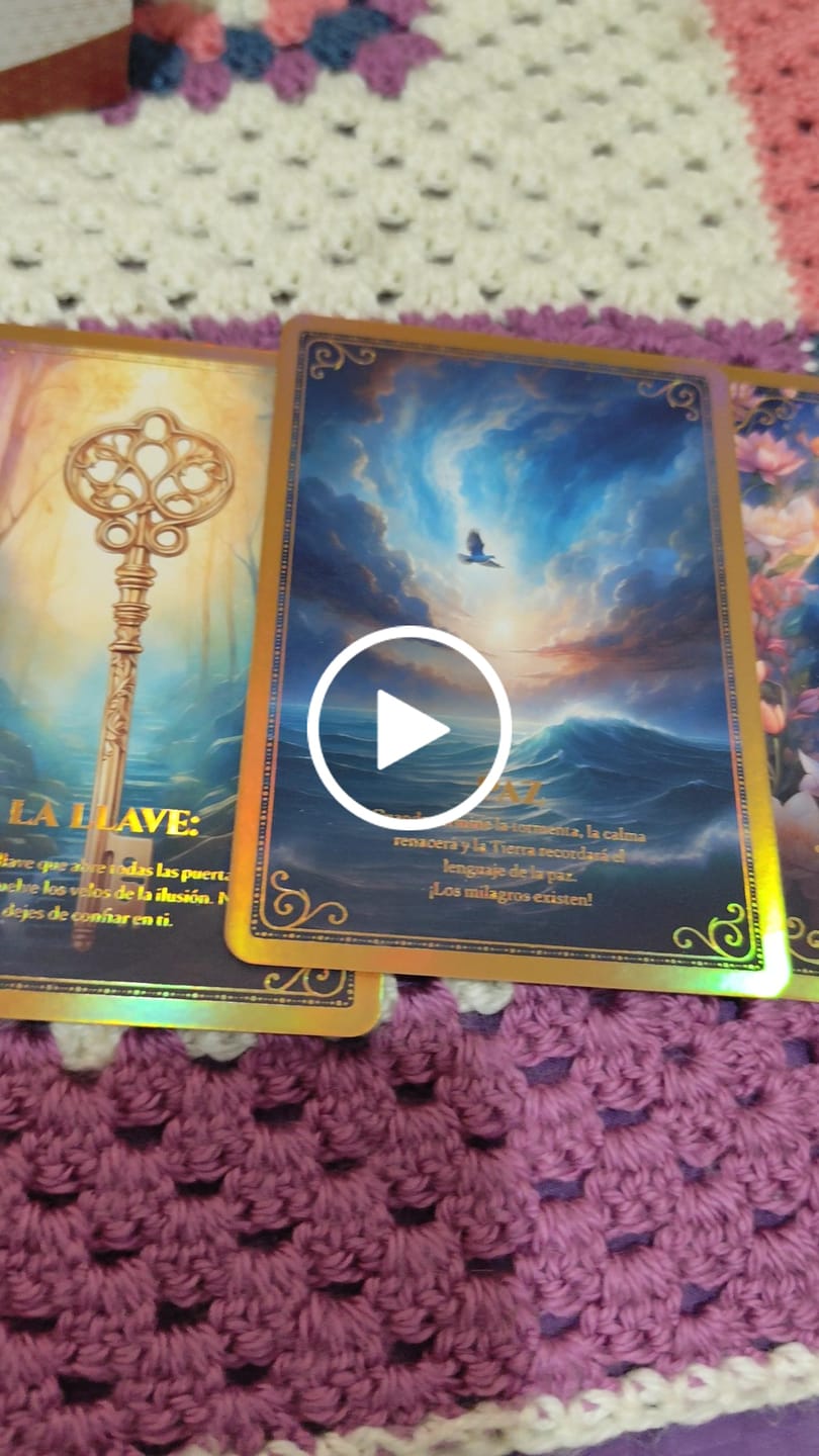 Customer video review of El Gran Despertar: La Era Dorada ✨🌌💛 - Mazo Guía de 47 cartas