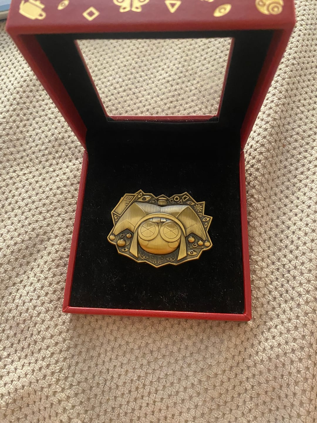 Customer photo review of Pomni Badge