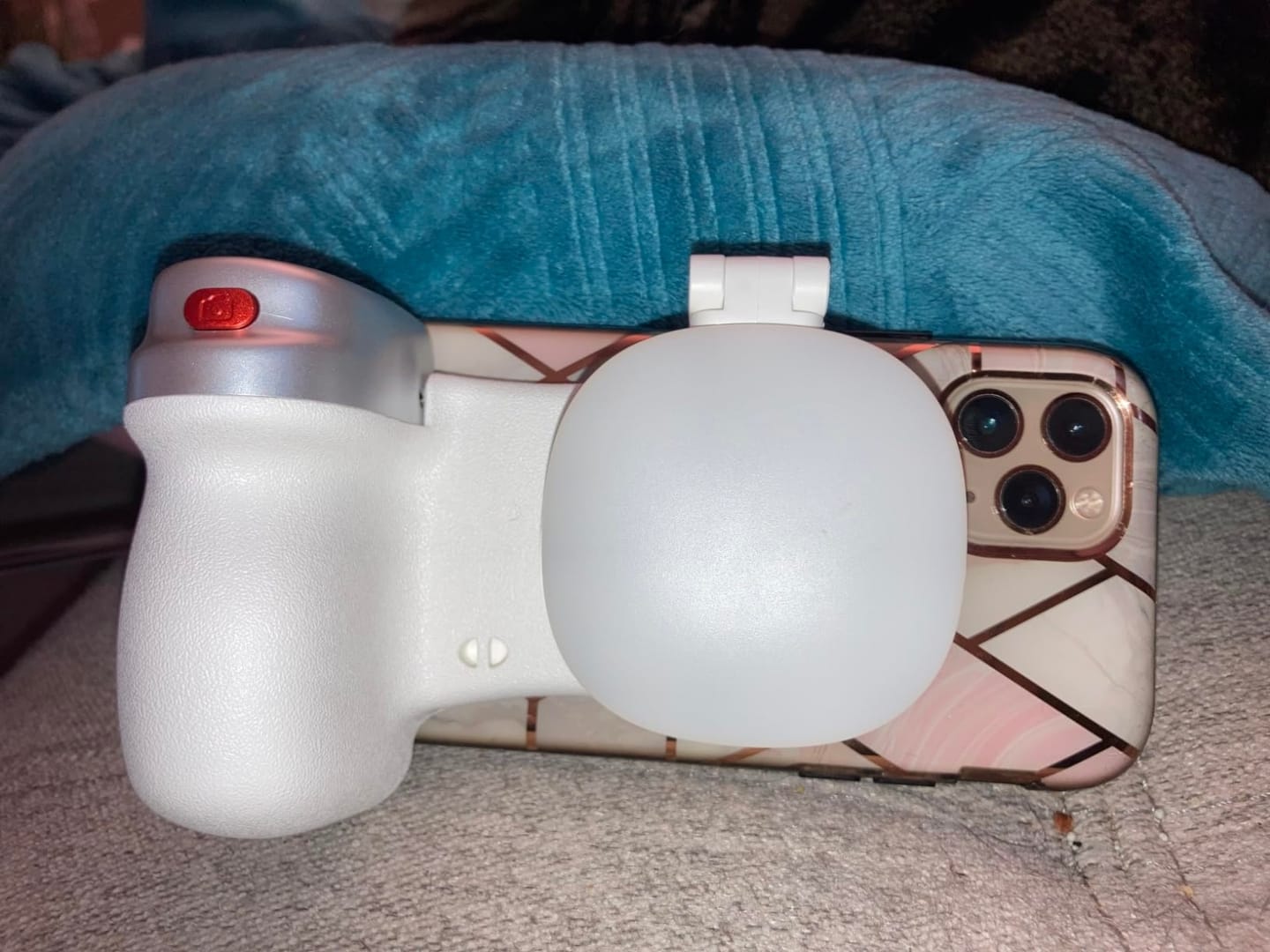Customer photo review of SnapNest™ Magnetic Camera Grip — Turn Your Phone Into a Real Camera