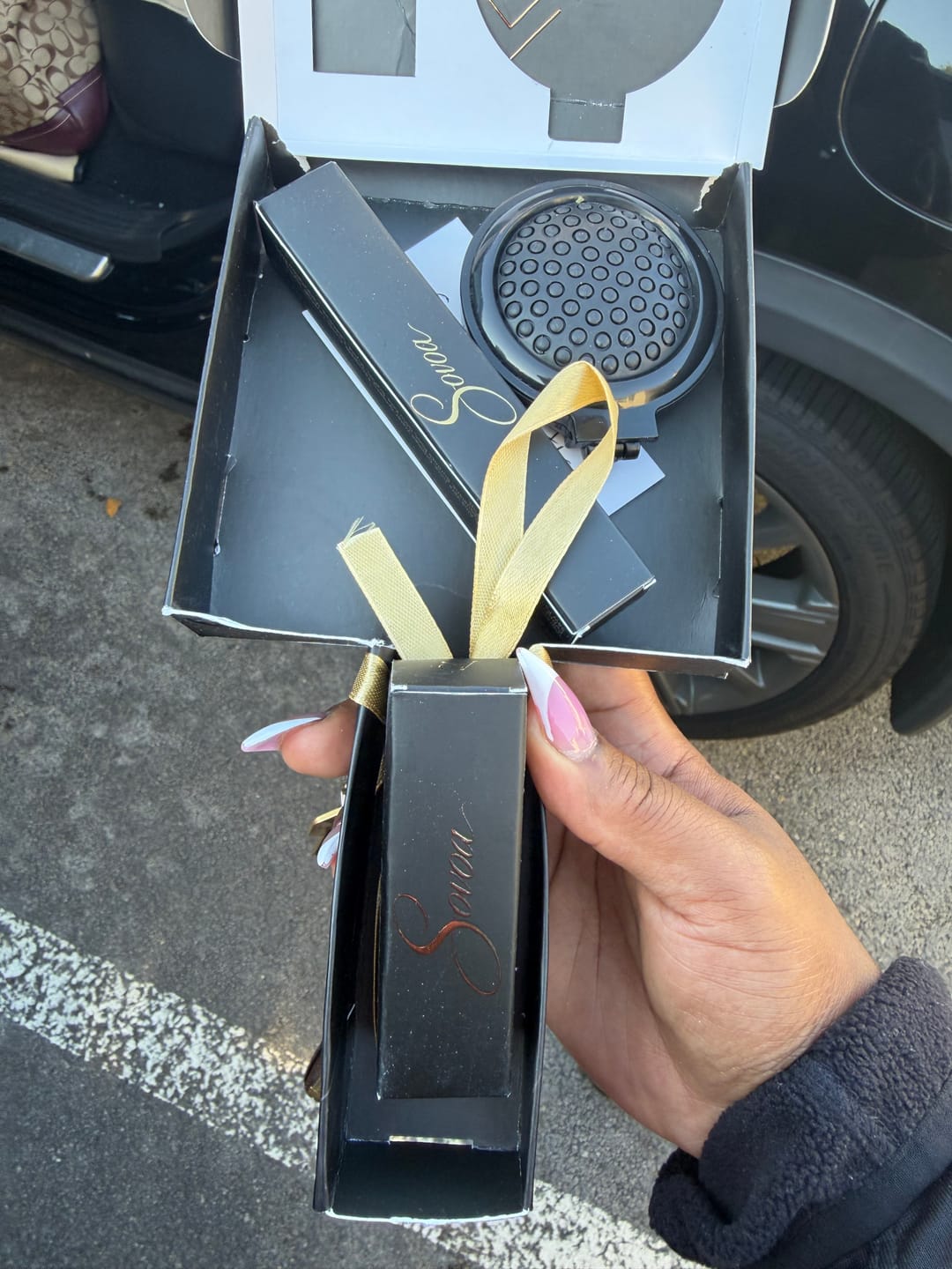 Customer photo review of Sovoa Beauty Routine: Edge Serum + Growth Oil