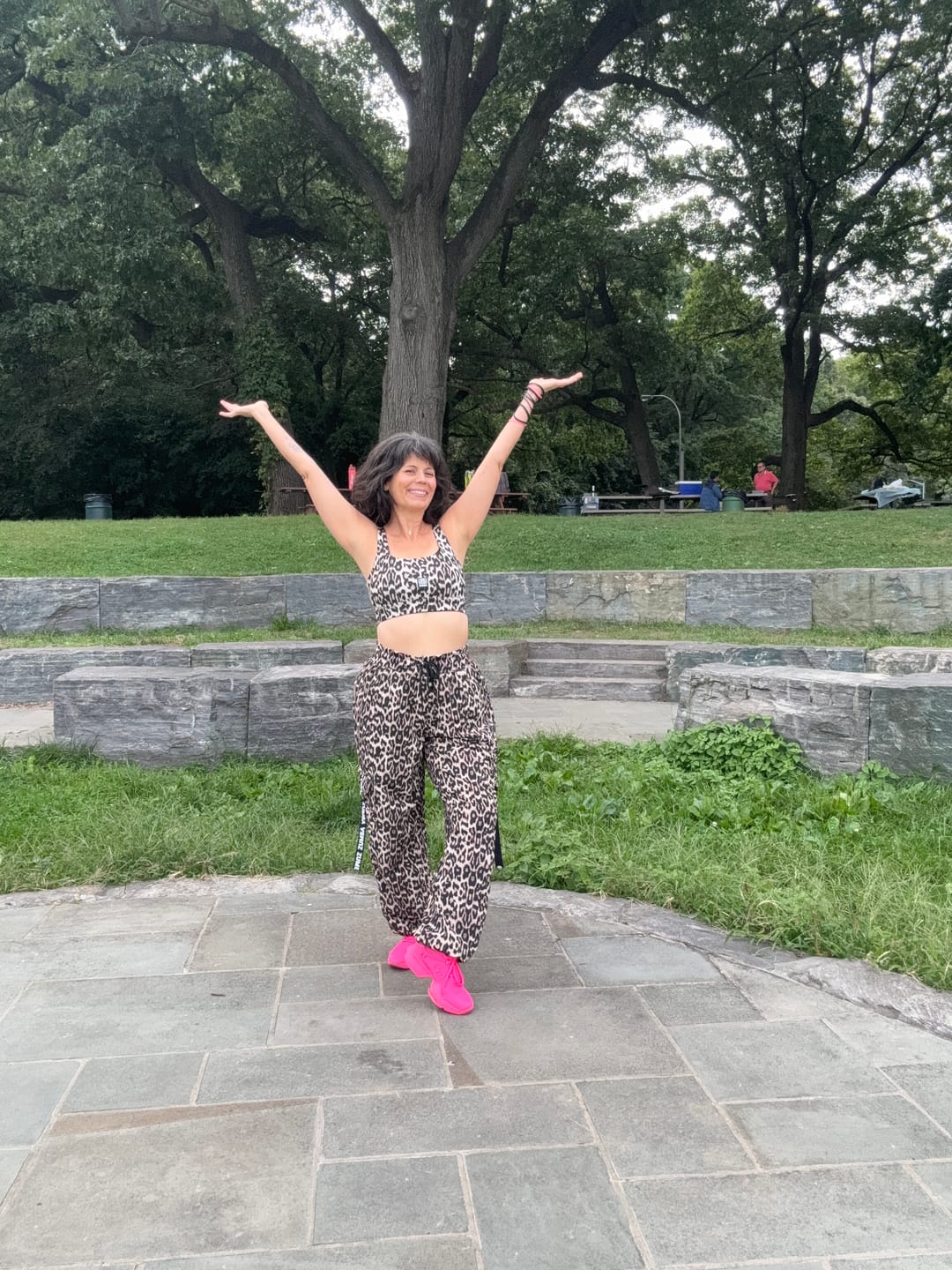 Customer photo review of Rock 'n' Roll Woven Long Cargo Pants