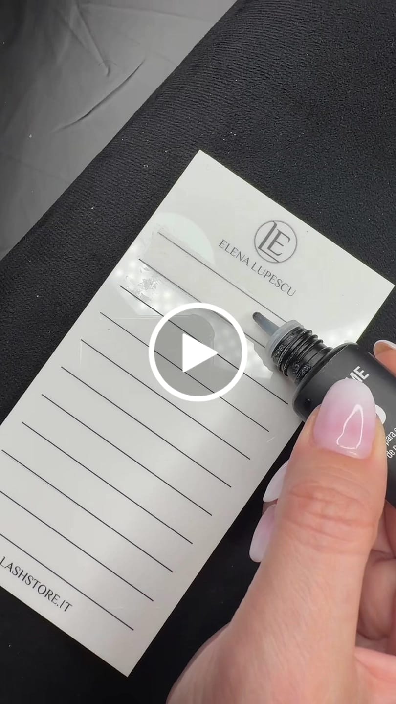 Customer video review of Pinzas Volumen Nº 01 | de Beauty Lash