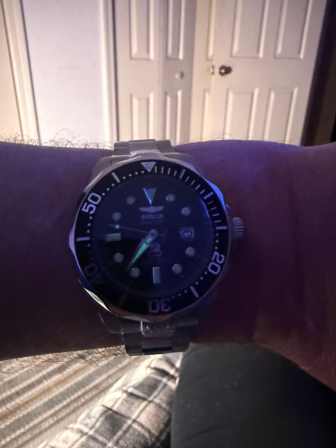 Customer photo review of Invicta 3044 Men's Stainless Steel Bracelet Automatic Grand Diver Black Watch