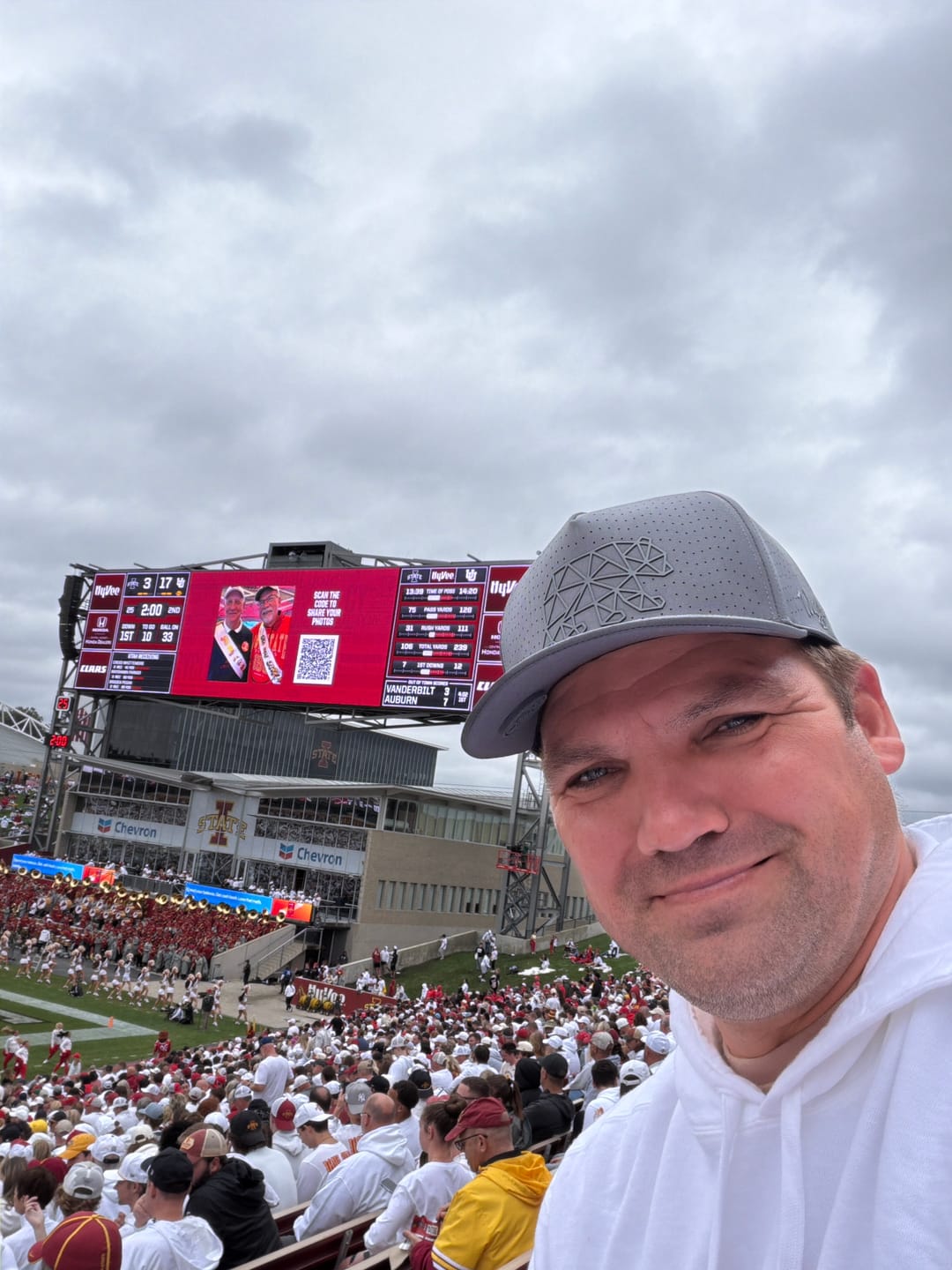 Customer photo review of Great Bear Repel Hat