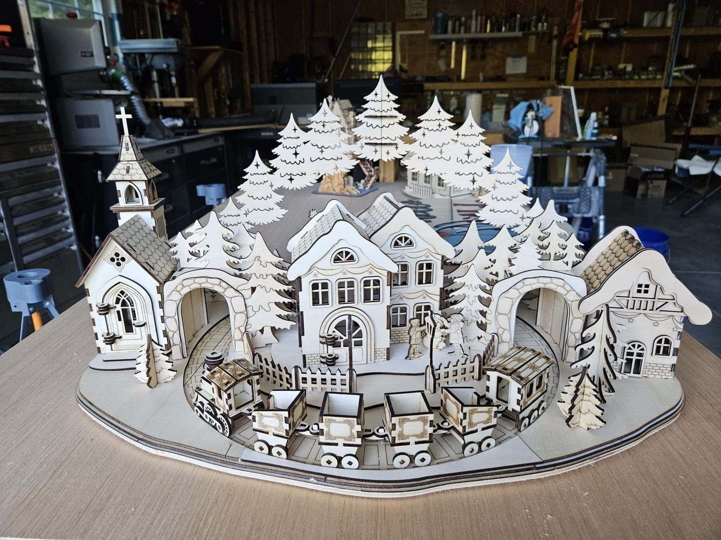 Customer photo review of Christmas Santa House Decoration SVG Laser Cut