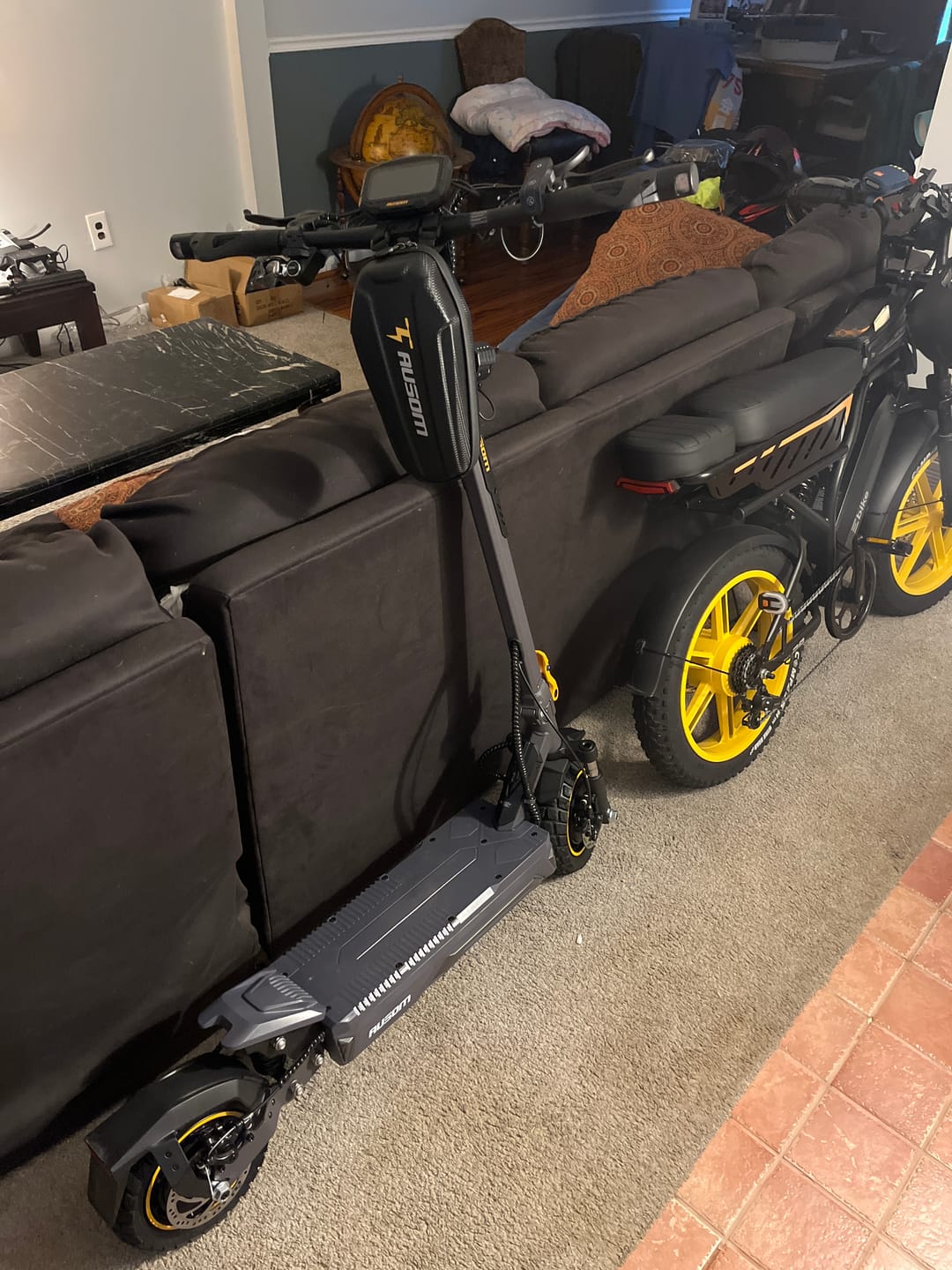 Customer photo review of Ausom K20 Pro (Laluz 2 Pro) Dual Motor E-Scooter