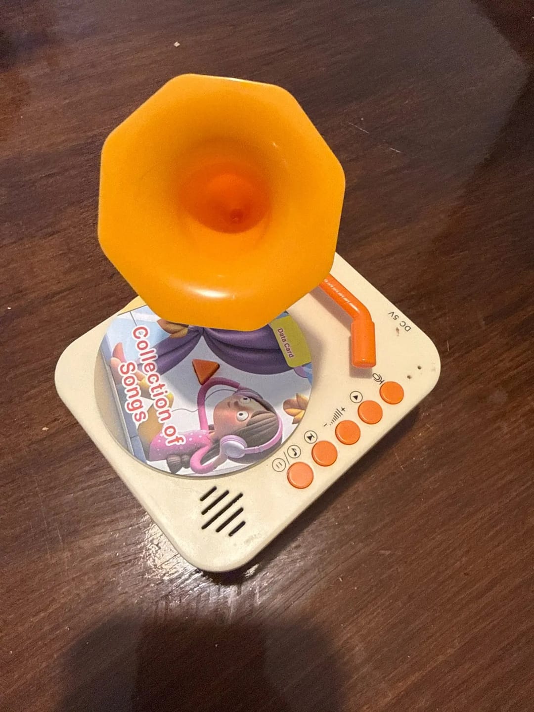 Customer photo review of Edukativni Gramofon Za Vaše Mališane