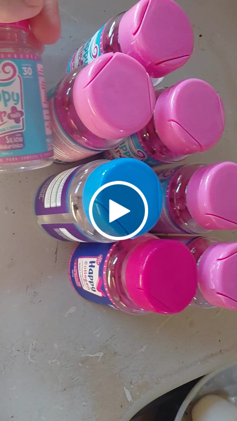 Customer video review of Happy Hair 3 Potes + 3 Potes Grátis + 1 Pote de Melatonina + 1 Pote de Colágeno (Total 8 Potes)