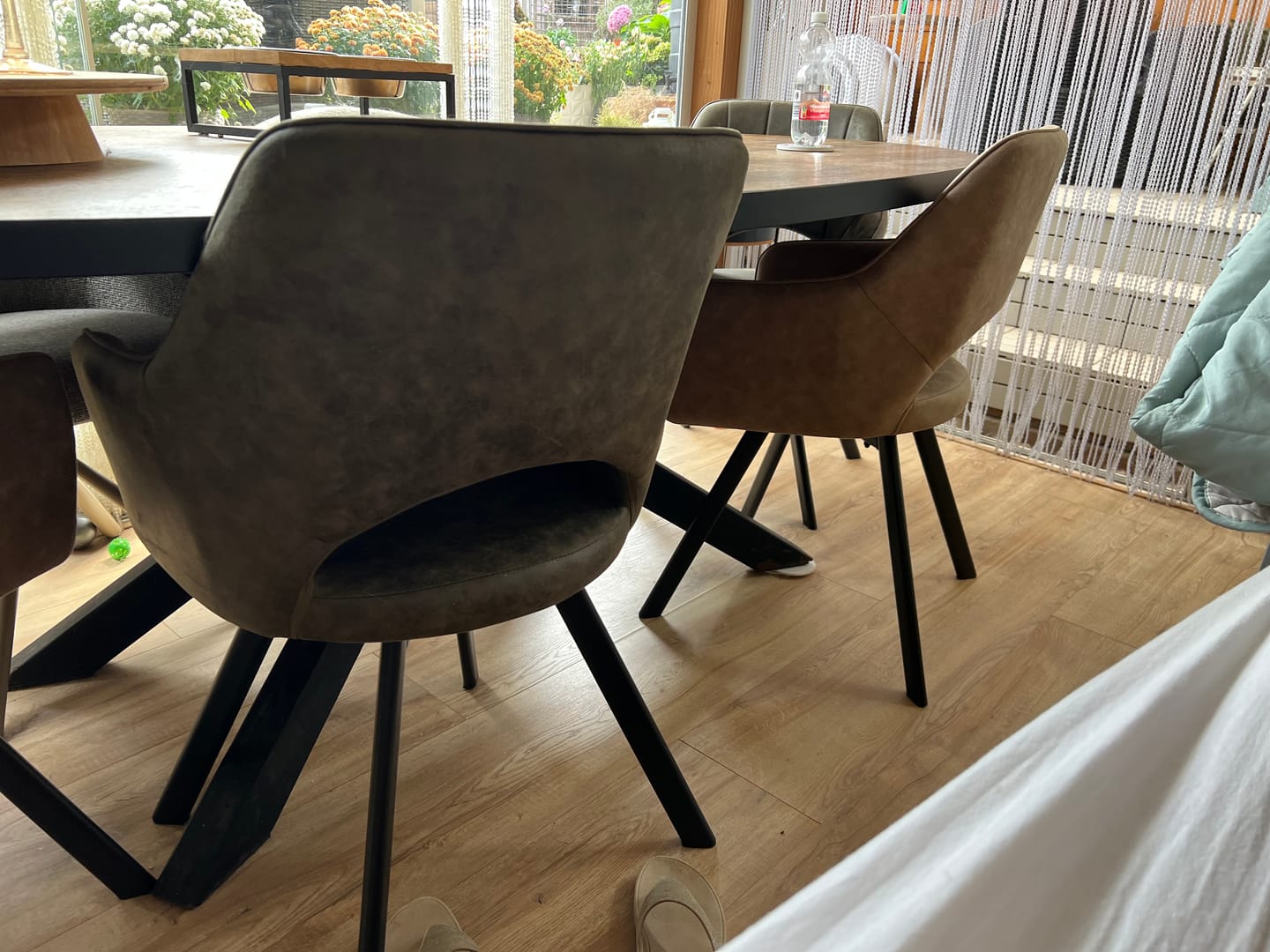 Customer photo review of Tenno draaibare stoel - Taupe