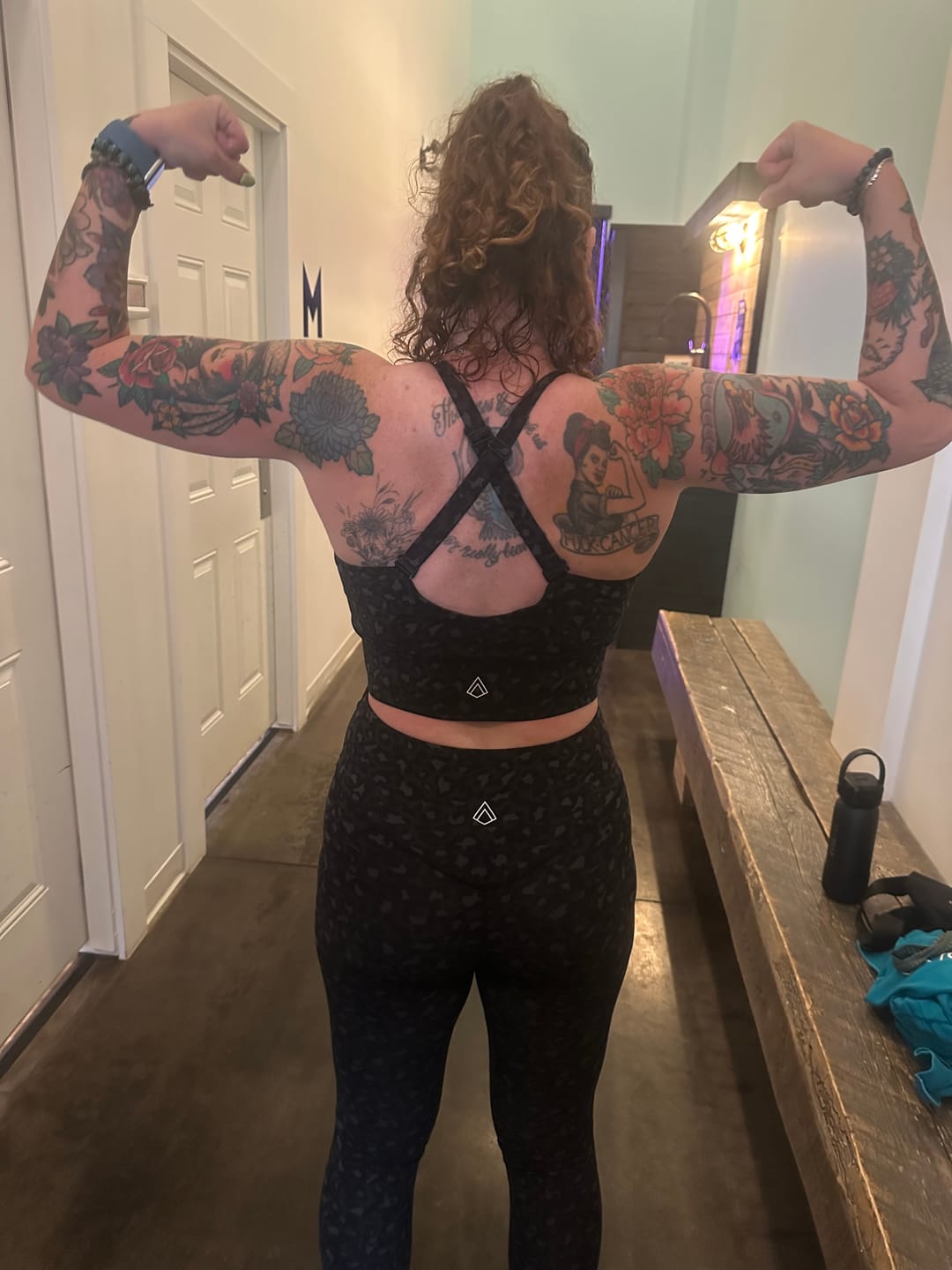 Customer photo review of Onset Legging