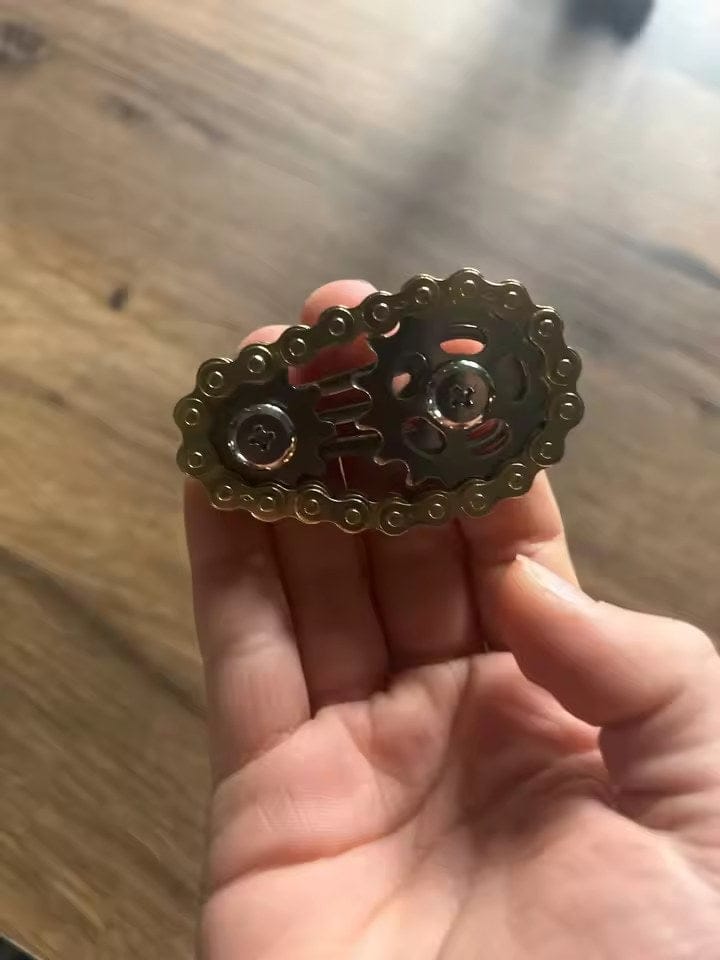 Customer photo review of Fahrradketten Finger Spinner Zappelspielzeug | Leise Fokushilfe Kinder Zahnrad Design