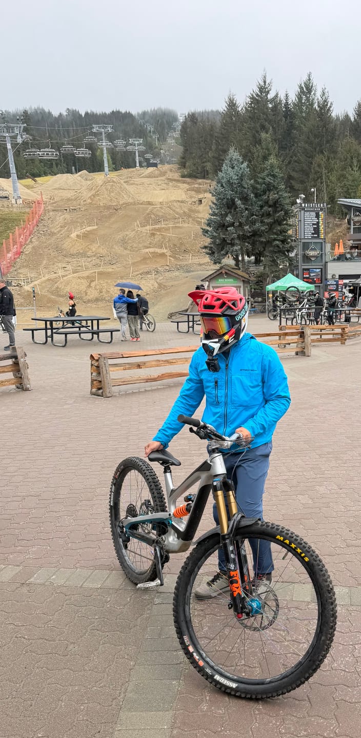 Customer photo review of The Valorie Moto/MTB Goggle - Gasolina Lens