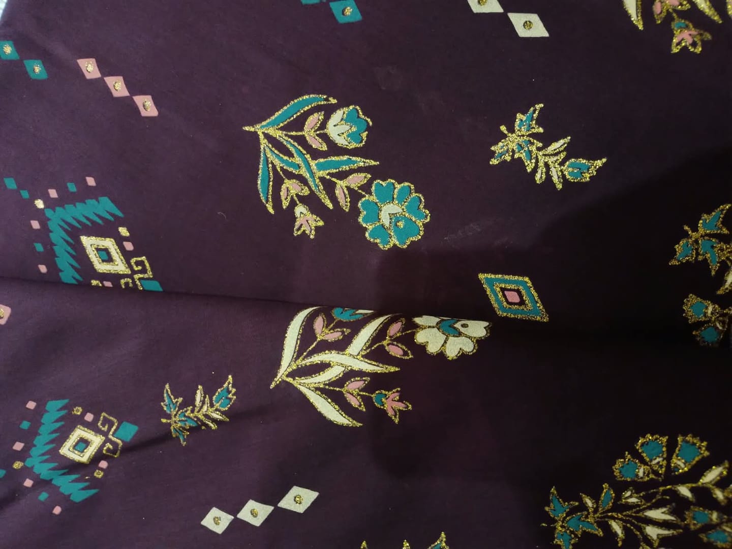 Customer photo review of Black Heritage — Printed Khaddar 2-Piece Unstitched Suit
