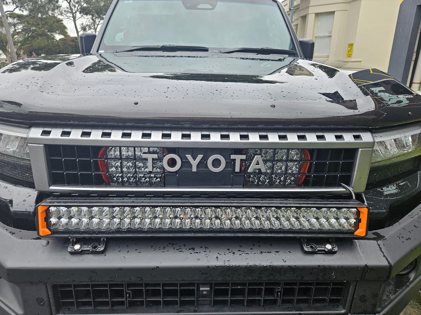 Customer photo review of Spotlight/Lightbar Mount - Prado LC250 Series - Behind Grille