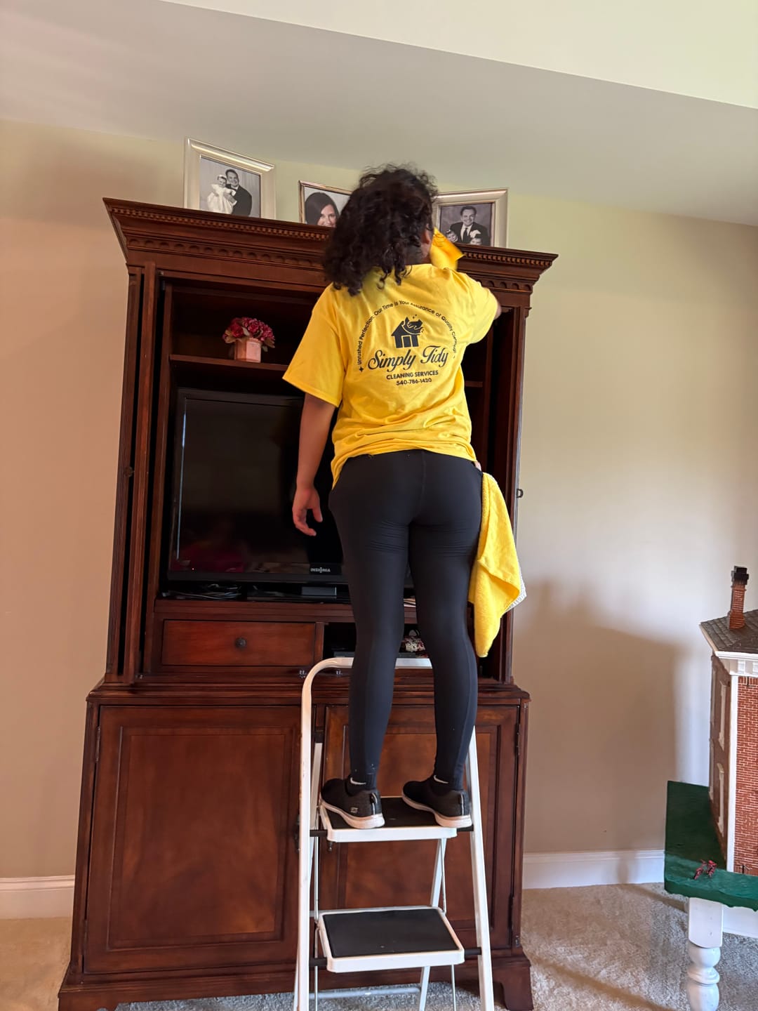 Customer photo review of Gildan Softstyle® 64000 T-Shirt Package (100 Piece Minimum)