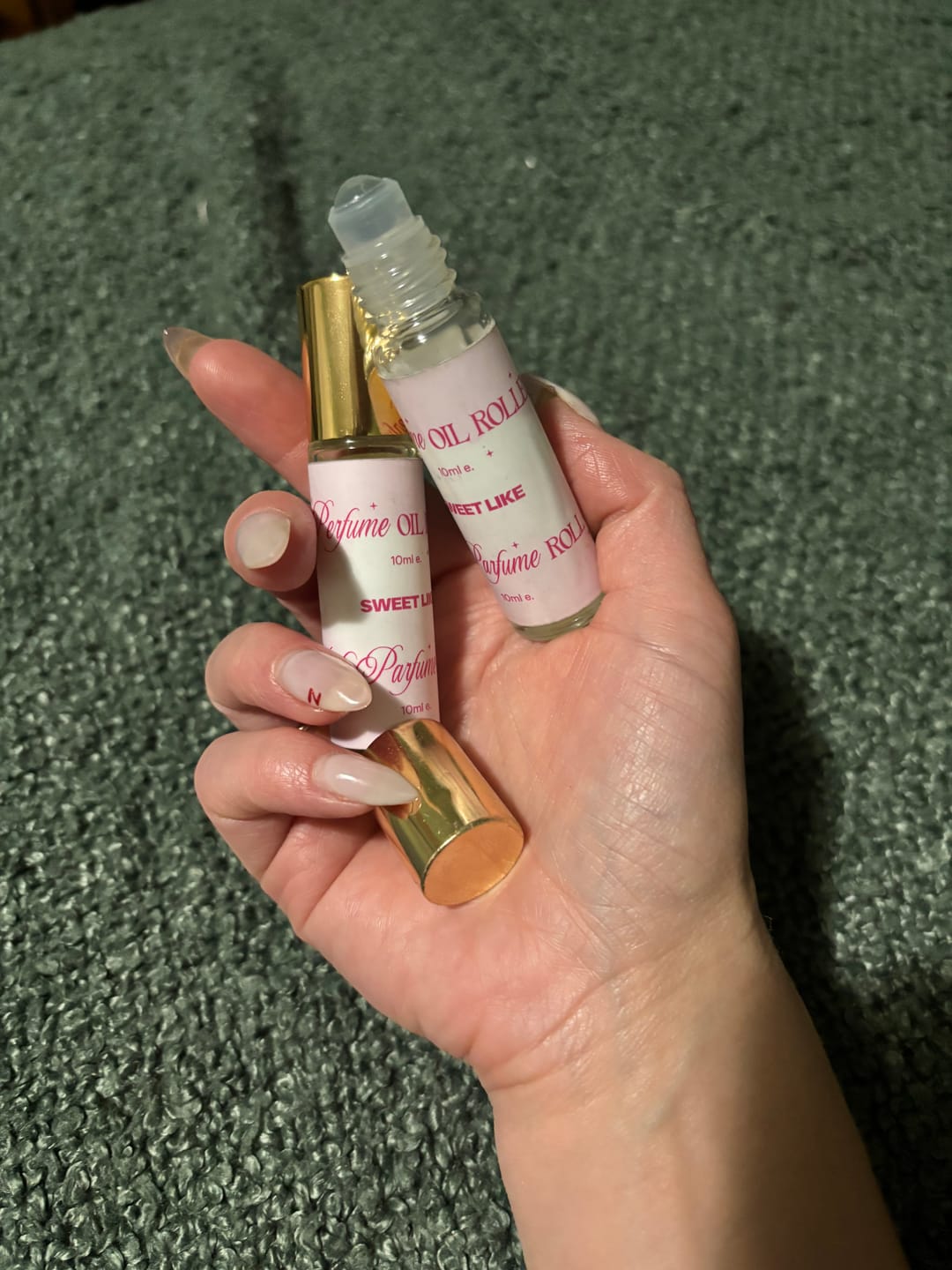 Customer photo review of Perfume Oil Rollers