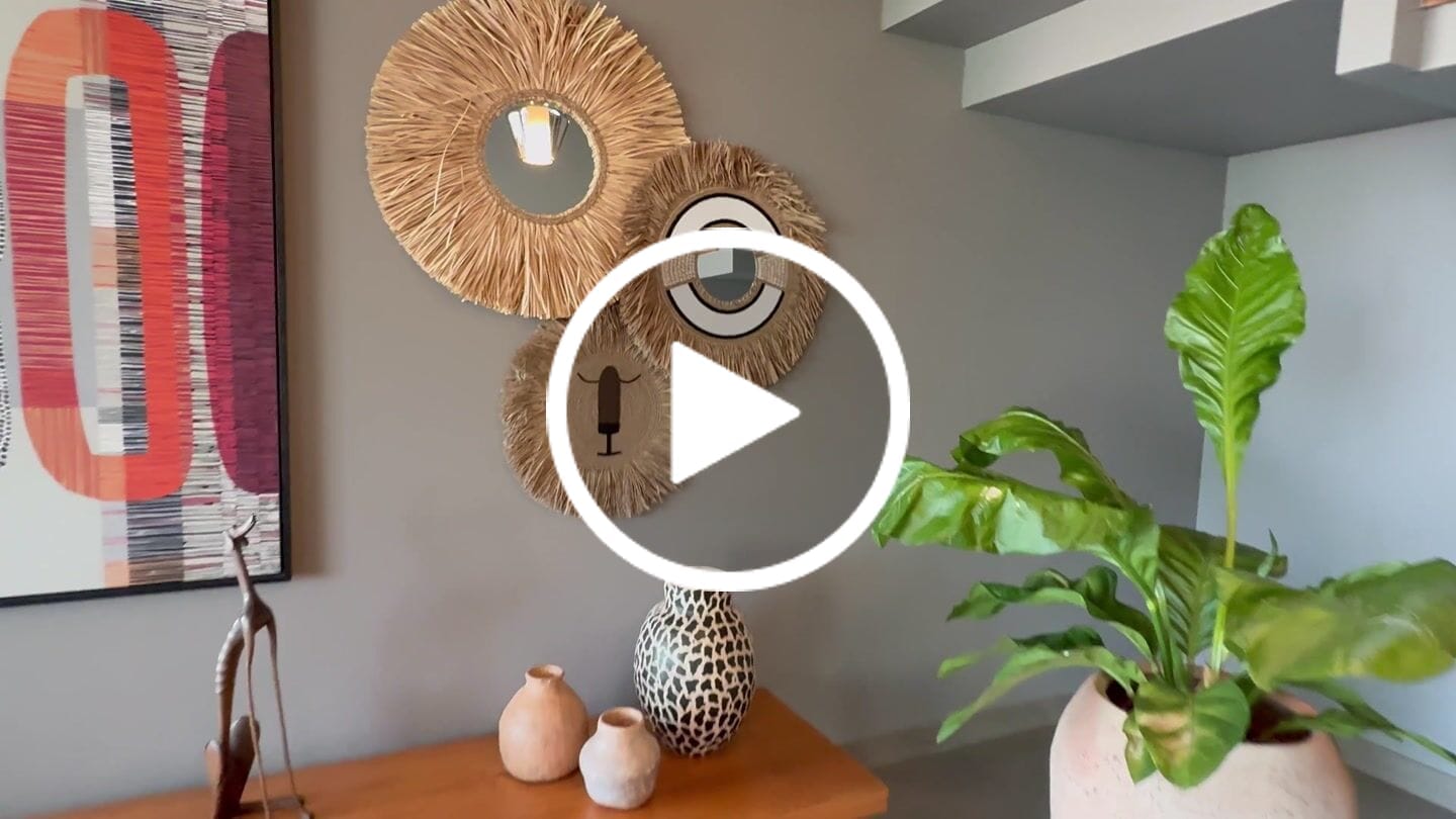 Customer video review of Enfeite de Parede Leão em Fibra