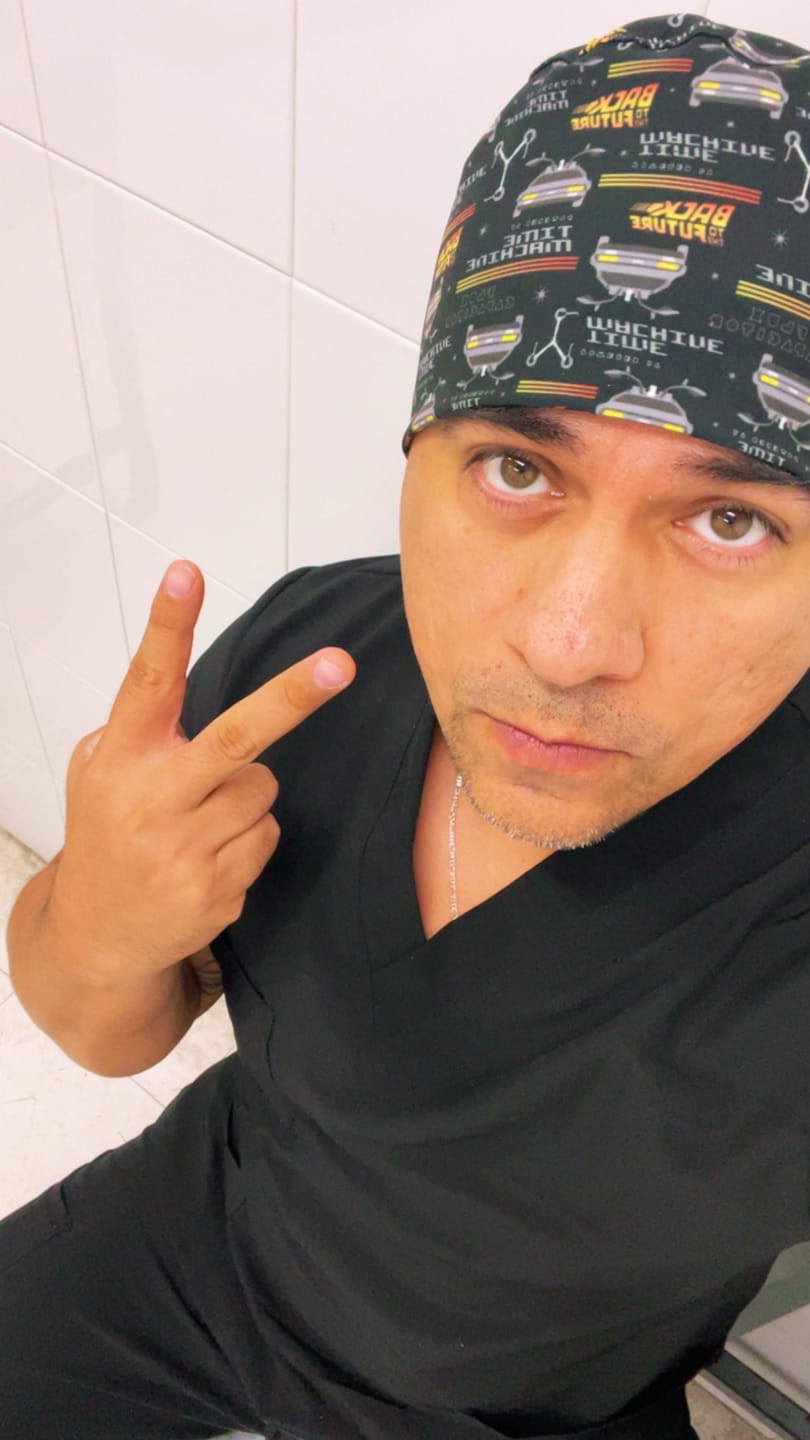 Customer photo review of Gorro quirúrgico Skull Vector