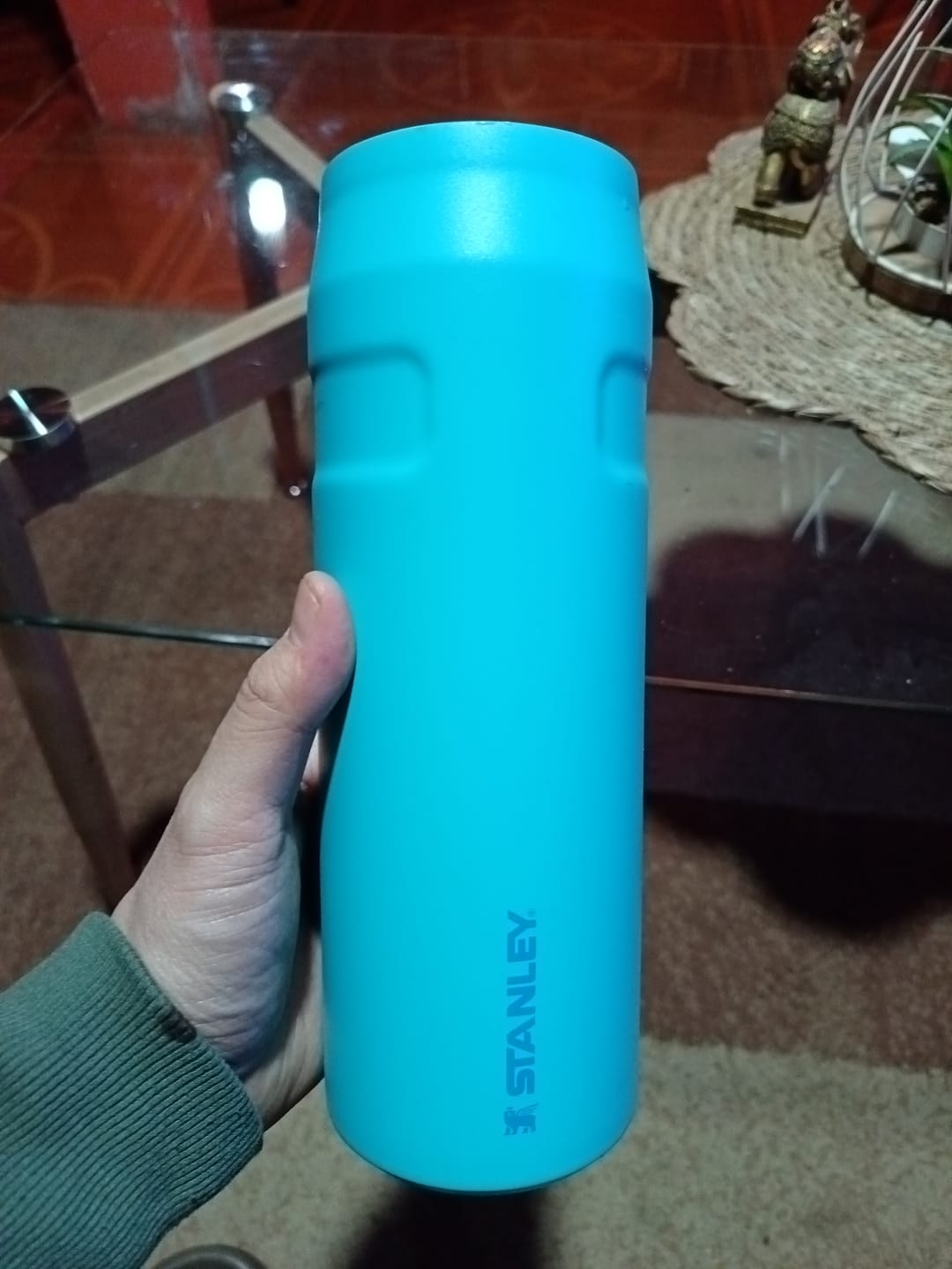 Customer photo review of Botella Térmica Flip Straw Aerolight Splash | 710 ml