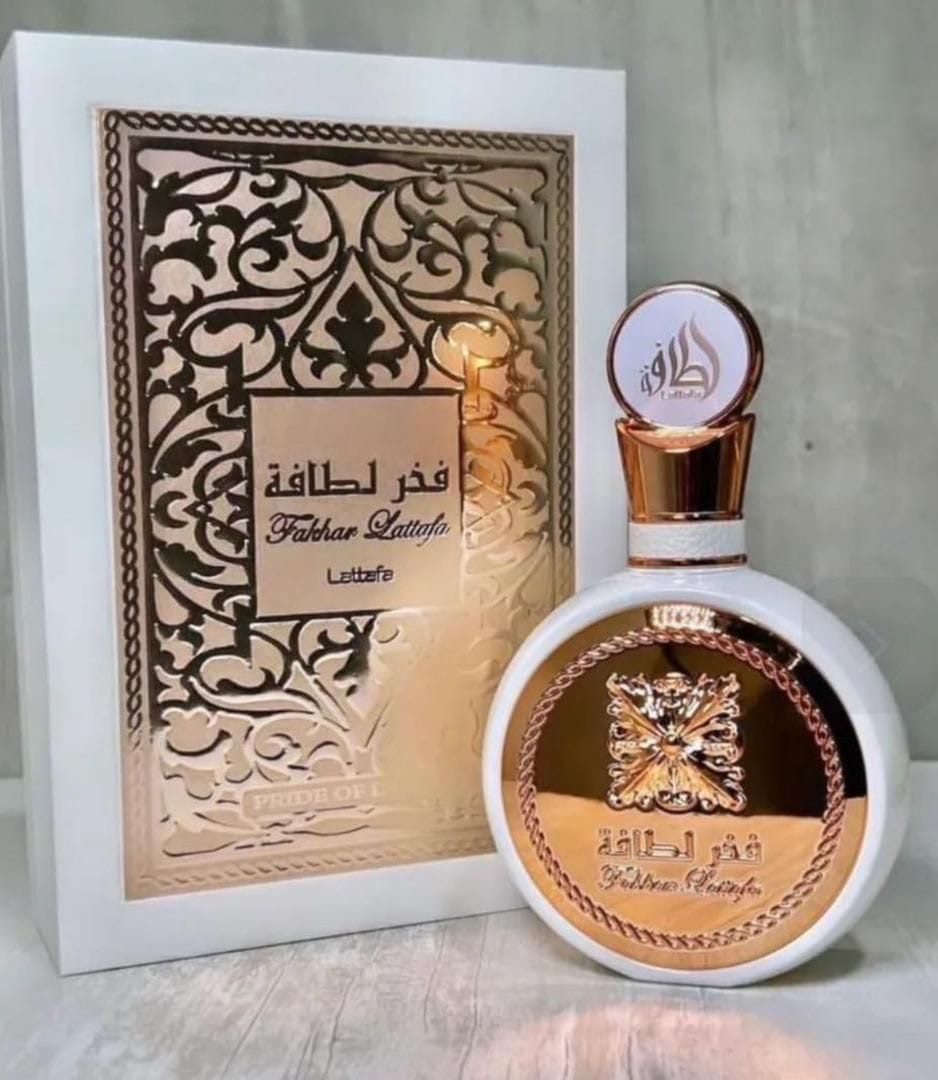 Customer photo review of LATTAFA FAKHAR ROSE EDP FOR WOMEN