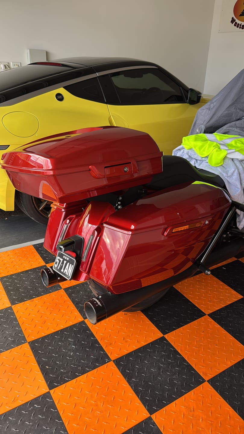 Customer photo review of PRE-DRILL HOLES FOR TOUR TRUNK PACK BACKREST