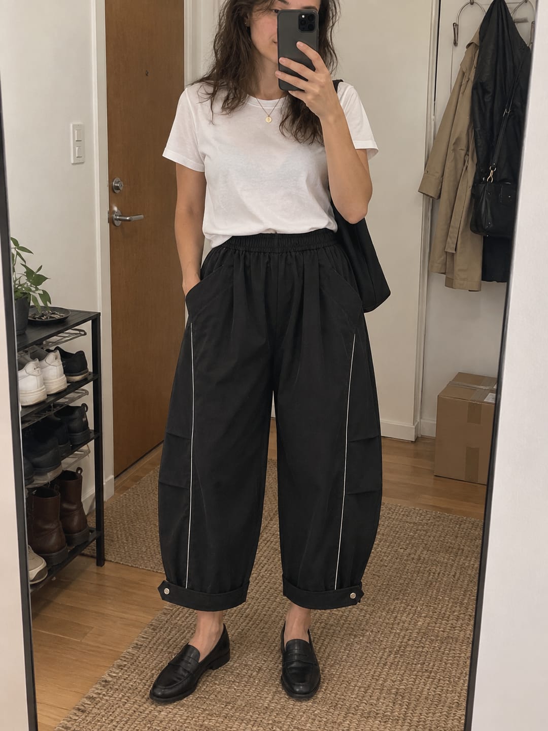 Customer photo review of Pockets Elasticity Contrast Color Buttoned Wide Leg Loose Pants Cropped Trousers