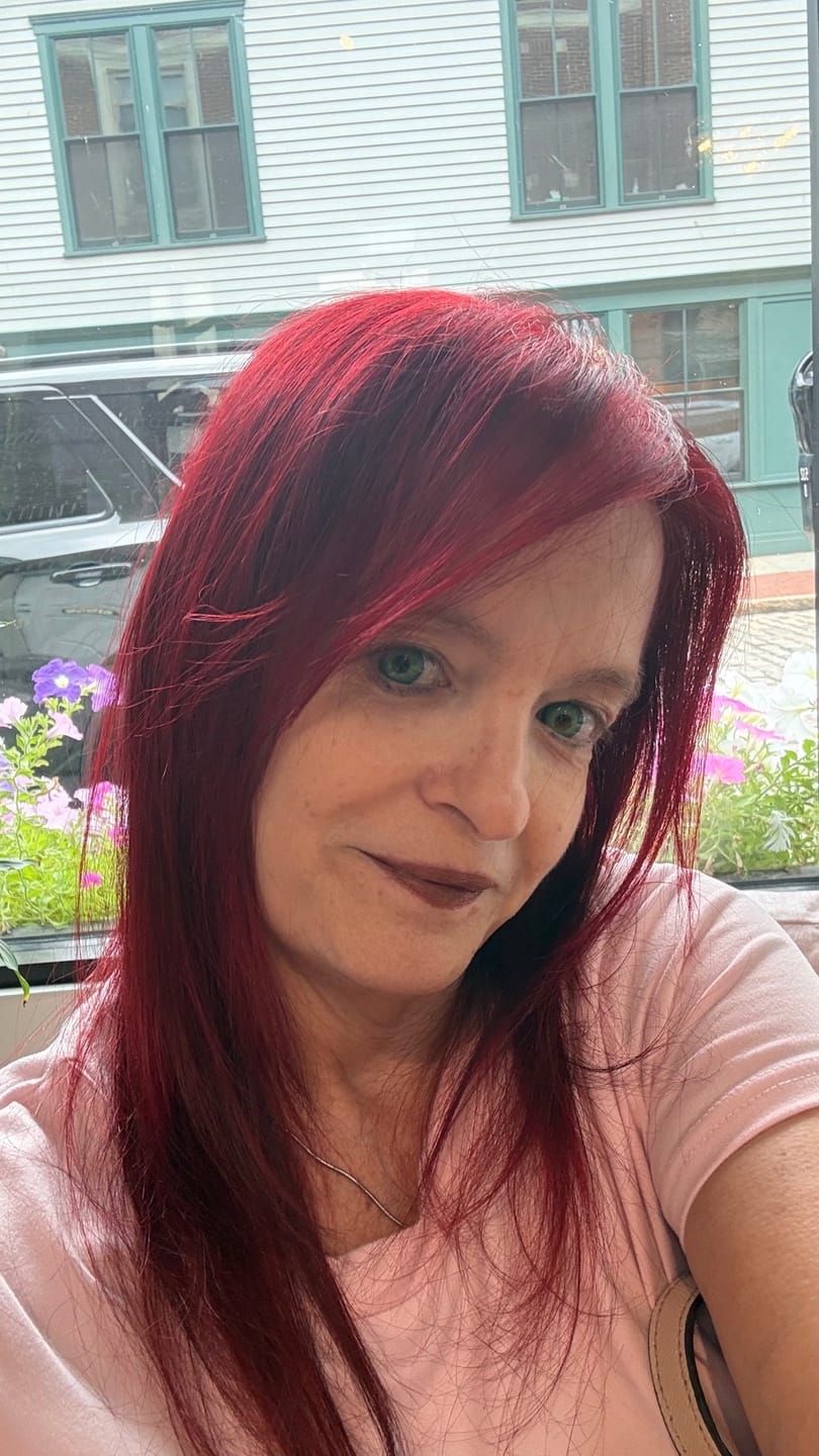 Customer photo review of Perla Green Prescription Colored Contact Lenses