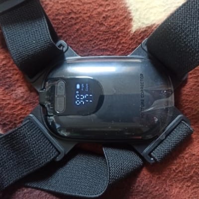 Customer photo review of מתקן יציבה חכם